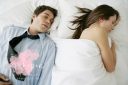 Chồng "đói" vì vợ mê ngủ, chán "yêu" 1